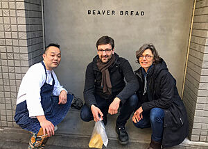 Zu Gast bei Beaver Bread. Lutz Geißler zusammen mit dem Bäcker der Bäckerei Beaver Bread.