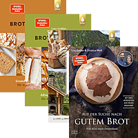 Buchcover von „Auf der Suche nach gutem Brot“, „Almbackbuch“, „Brotbackbuch Nr. 1“ und „Brotbackbuch Nr. 2“.